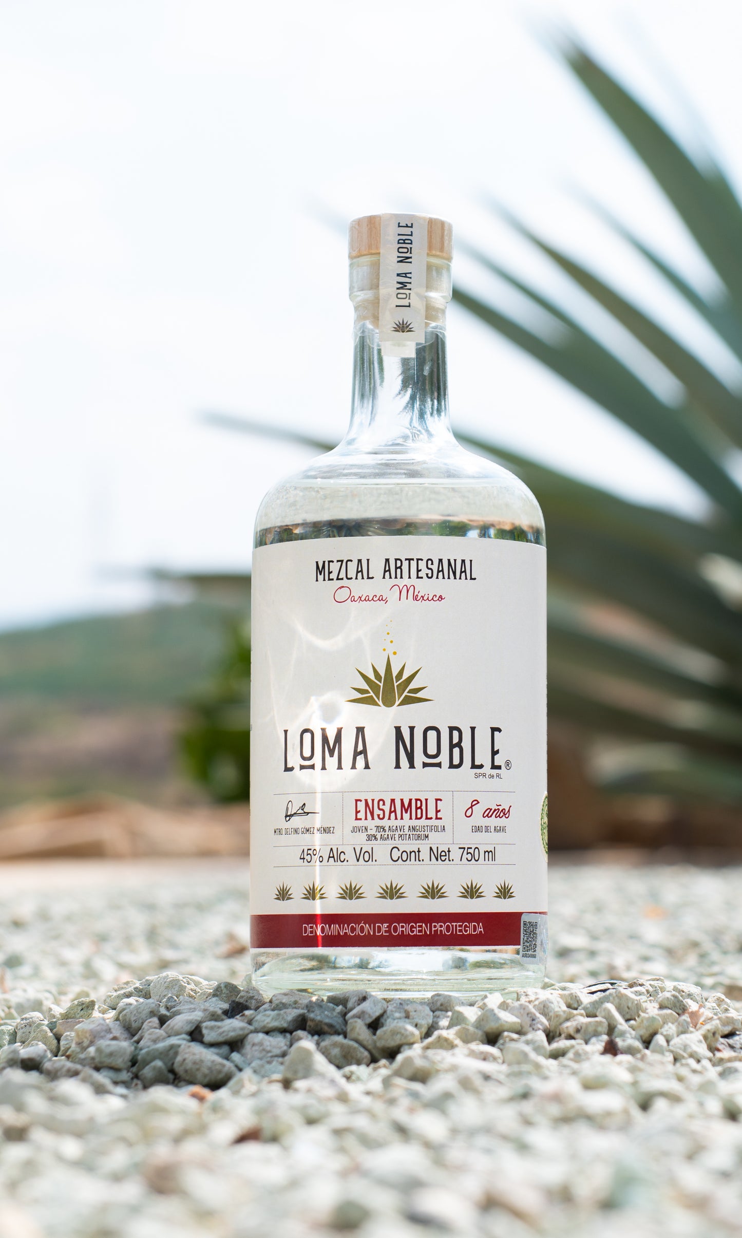 Loma Noble Mezcal Ensamble Rojo